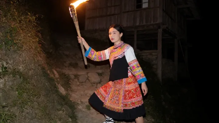 大西南剿匪记结局(特赦之后)郑幺妹从女匪首到剿匪向导的转身